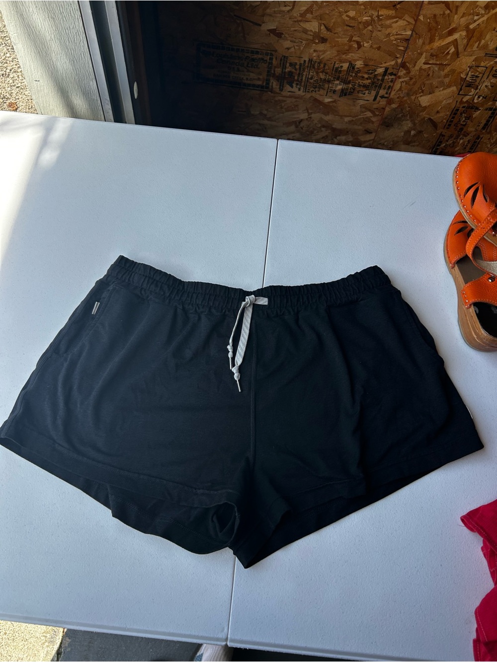 Vuori Black Casual Lounge Shorts with Branded Tab - Picture 3 of 7